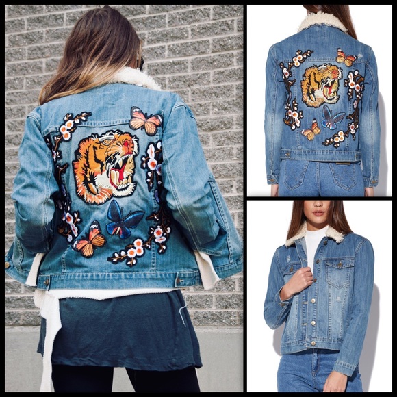 MINKPINK Jackets & Blazers - MINKPINK 🐯 Into The Wild  NWT